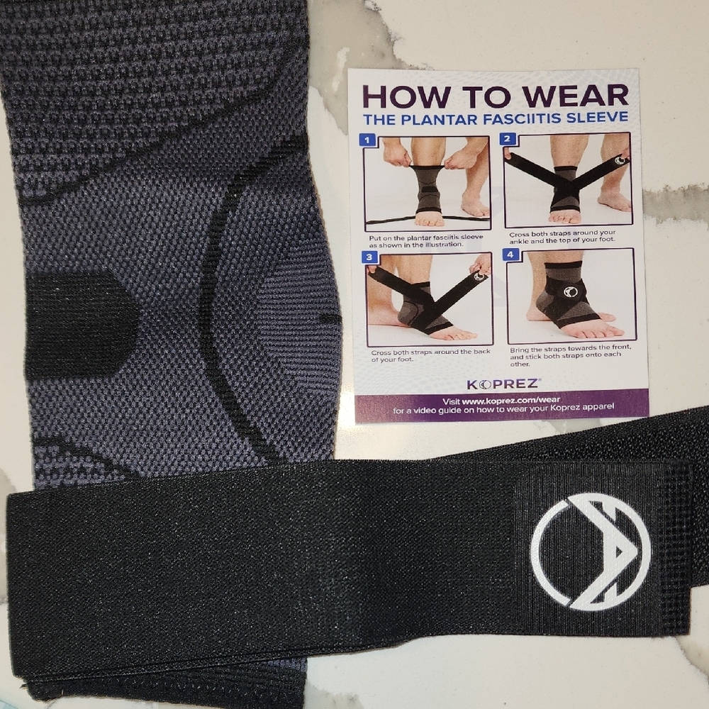 Black Plantar Fasciitis Sleeve